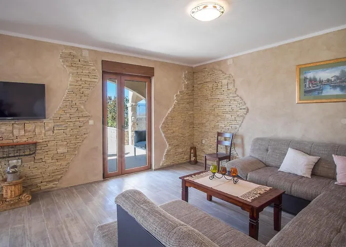 Dijana East Villa Linardići