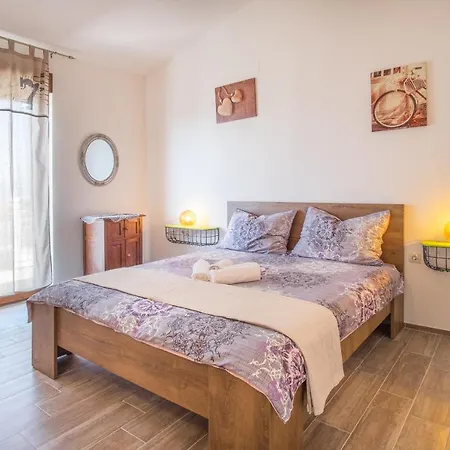 Villa Dijana East Linardici