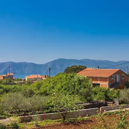Villa Dijana East Linardici